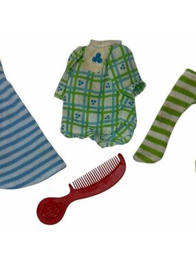 Vintage Sweet Sleeper Blueberry Muffin Strawberry Shortcake Kenner Outfit Dress